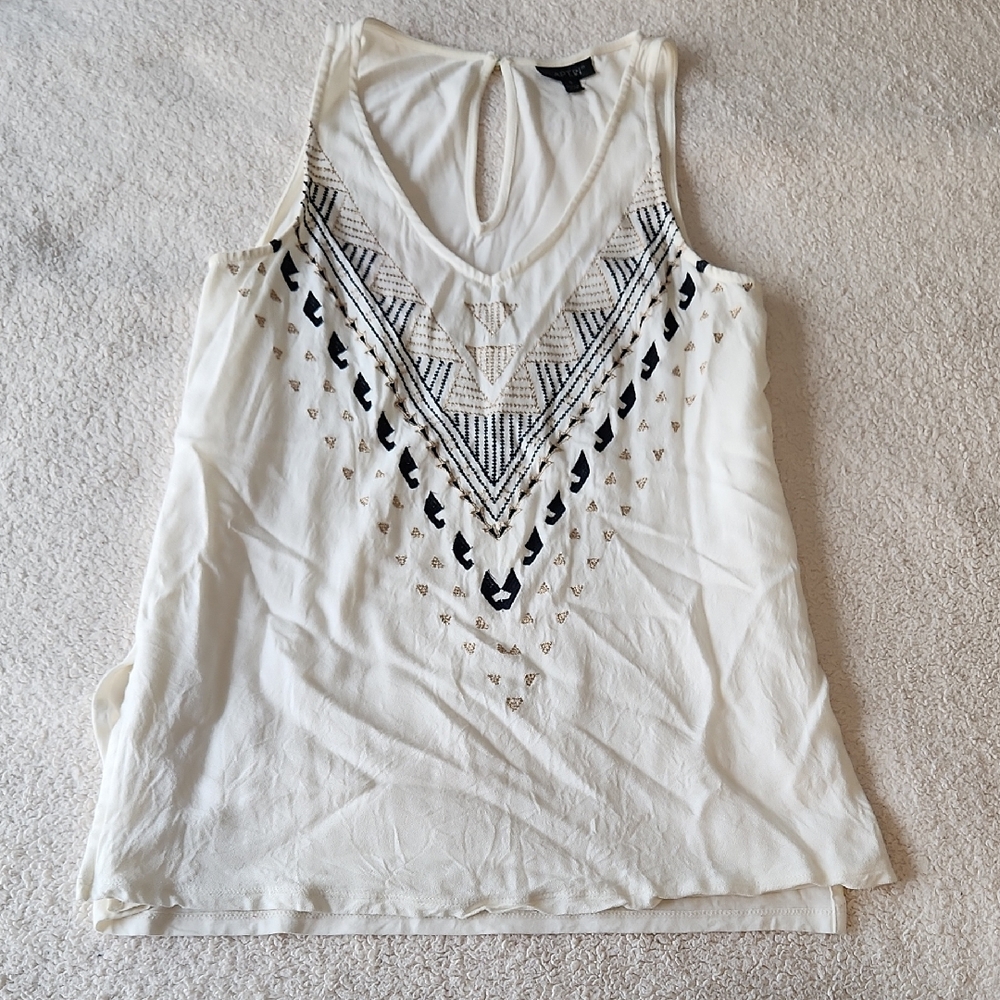 Apt. 9 White Geometric Embroidered Tank Top